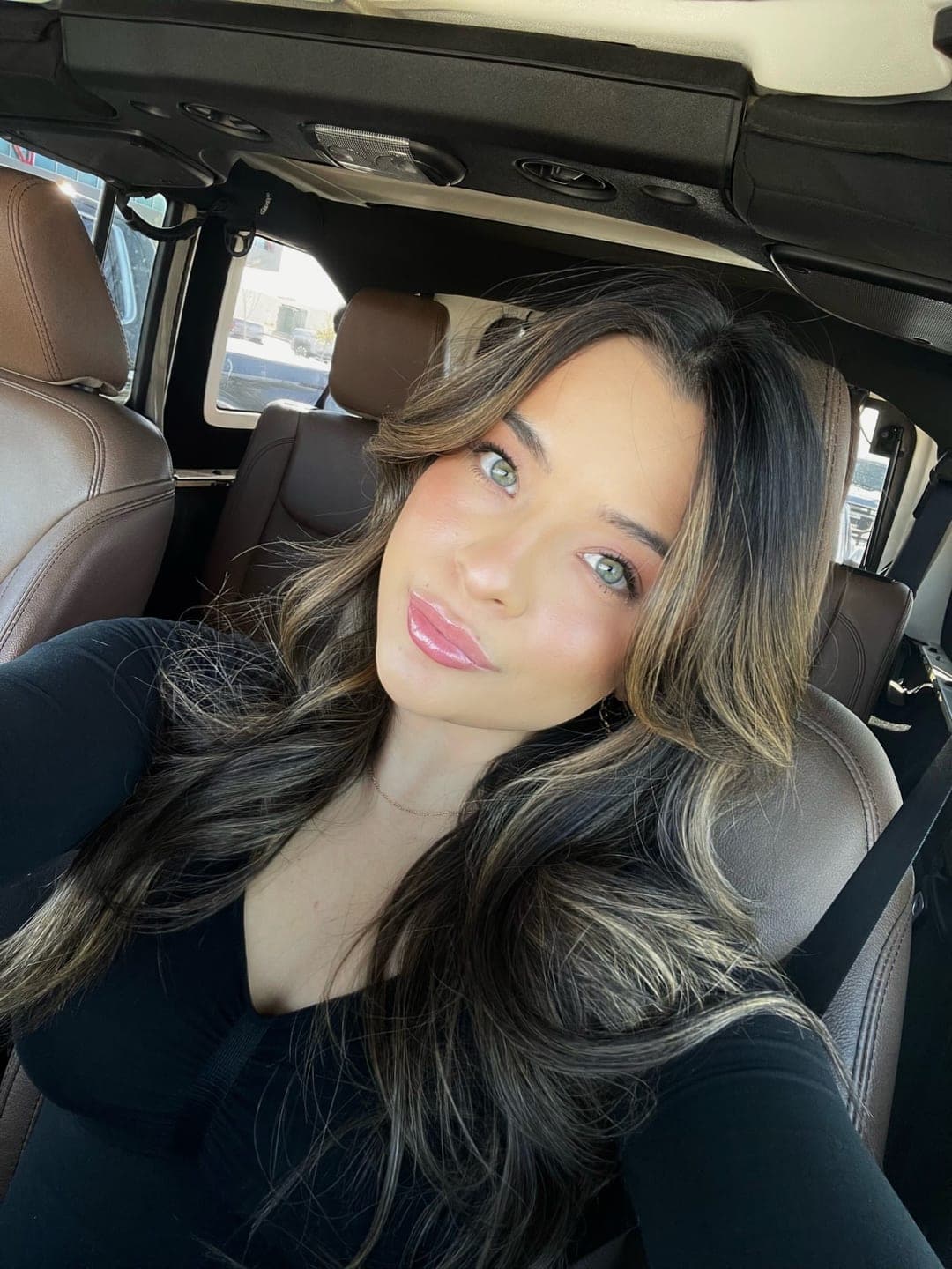 Leslie Bernal — NASM CPT · Certified Nutrition Coach · El Paso, TX
